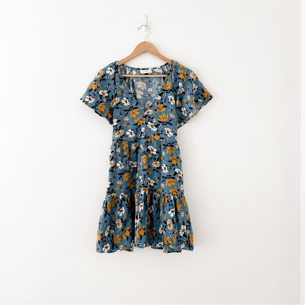 Universal Thread Blue and Yellow Flutter Sleeve Mini Dress